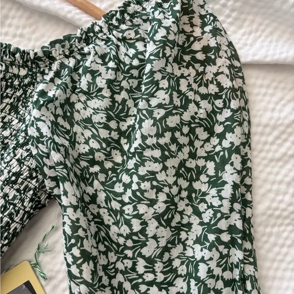 Trovata Green Vintage Floral Smocked Midi Dress - Picture 7 of 10